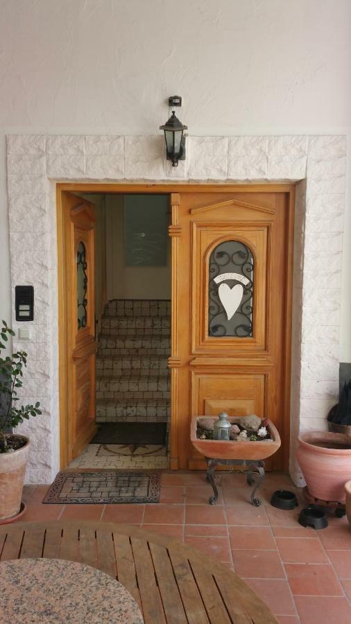 Casa Mia Apartment Касел Екстериор снимка