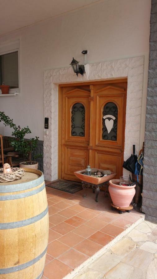 Casa Mia Apartment Касел Екстериор снимка